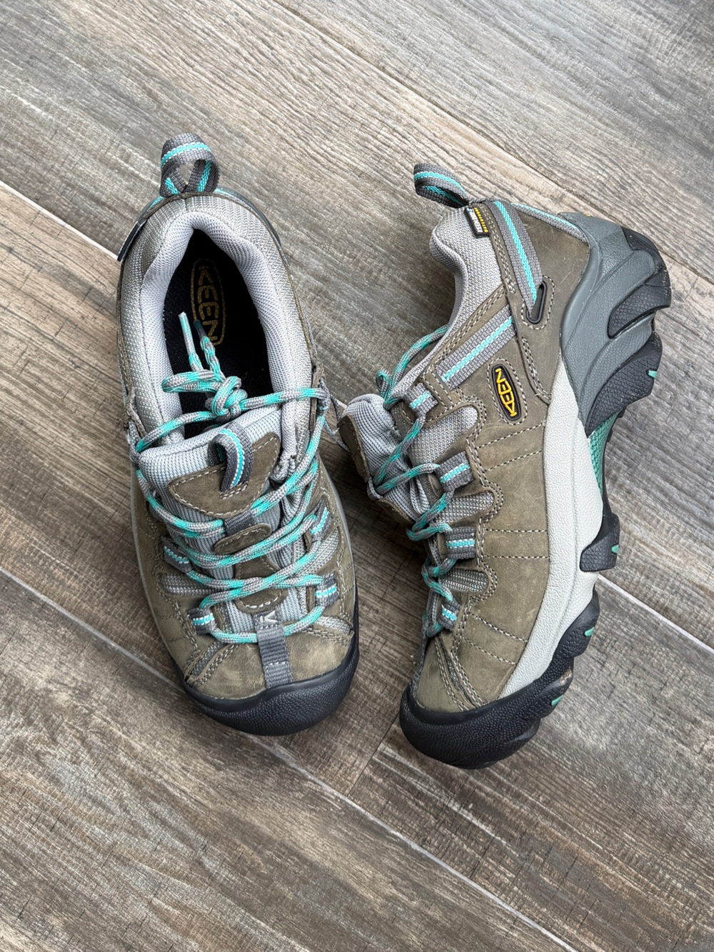 KEEN Targhee II Waterproof Hiking Shoes sneakers women’s sz 6